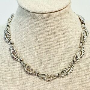 Vintage 60s Lisner Silver Leaf Choker Necklace